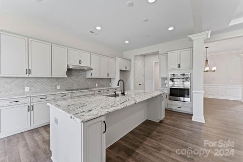 5711 Allburn Parkway sold home in Allburn, Concord, NC