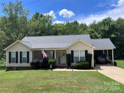 305 Delview Drive sold home in Dewey Beam Estates, Cherryville, NC