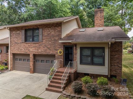 510 6th Street Circle