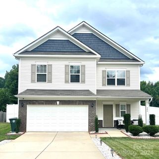 506 Oak Forest Lane