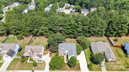 8221 Laurel Run Drive