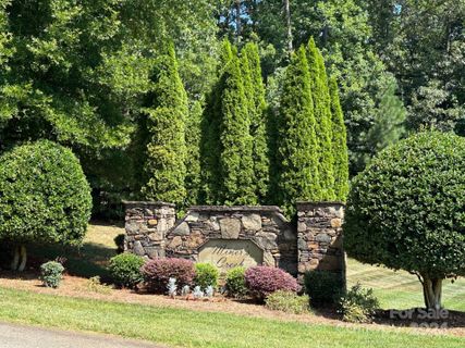 32 Miners Creek Drive sold home in Miners Creek, Lincolnton, NC