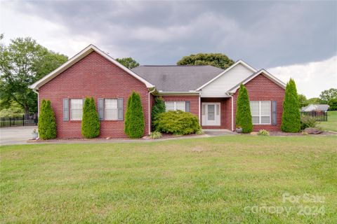 725 Tammy Drive sold home in Weddington Ridge, Monroe, NC
