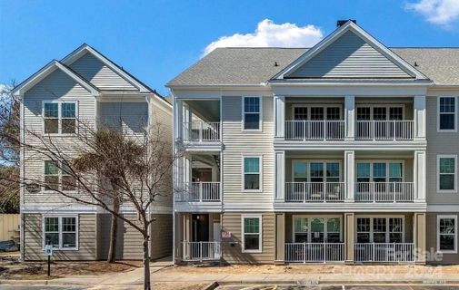 Previously sold for $435,000