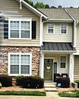 829 Lacebark Drive 211