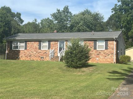 4717 Chapel Grove Road sold home in Fallscrest, Gastonia, NC