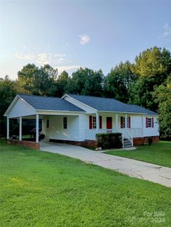 113 Doree Lane sold home in Heritage, Crouse, NC