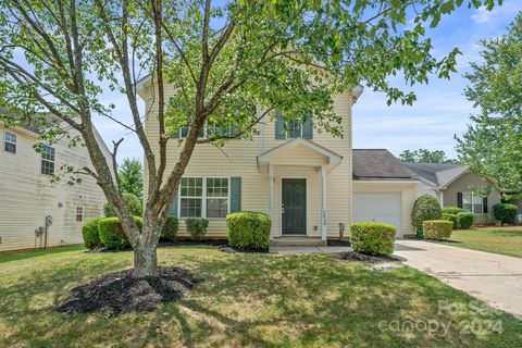 2410 Fairstone Avenue sold home in Fairstone, Charlotte, NC