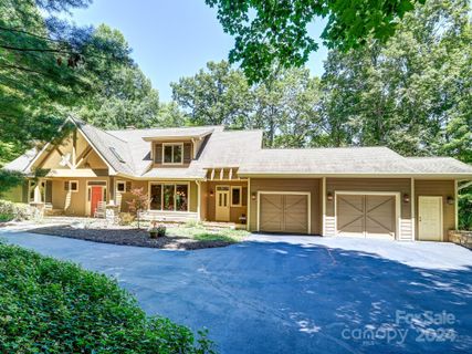 134 Solomon Circle sold home in Pathways Of Solomon, Hendersonville, NC