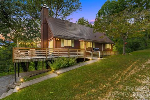 193 Shadow Lane sold home in Skyview Estates, Waynesville, NC
