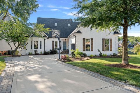 Previously sold for $2,040,000
