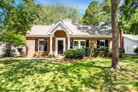 5321 Grenelefe Village Road sold home in Grenelefe Village, Charlotte, NC