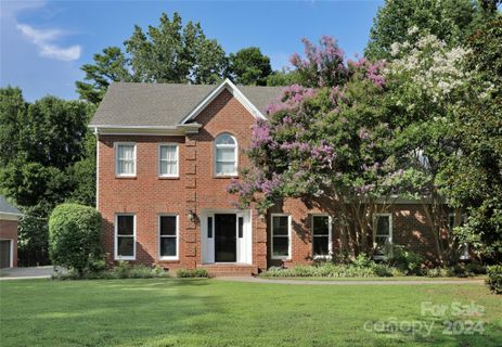 9425 Sardis Glen Drive sold home in Benton Woods, Matthews, NC