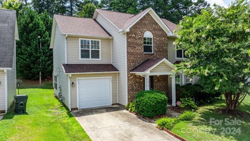 813 Raindrops Road sold home in Sundance Village, Gastonia, NC