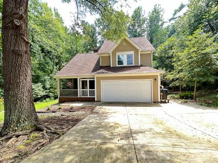 404 Glenora Drive