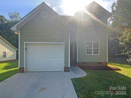 10100 Greenwood Court