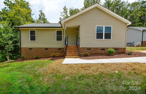 220 Aspen Drive sold home in Oakley Park, Gastonia, NC