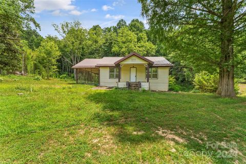 Previously sold for $256,000
