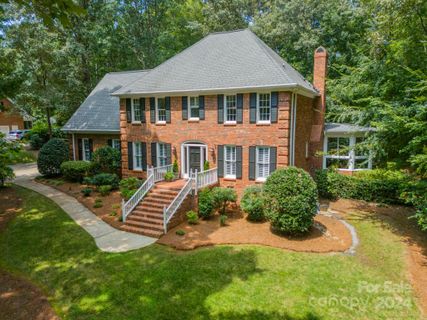 4534 Homestead Place sold home in Lake Providence, Matthews, NC