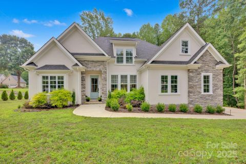 7245 Static Way sold home in Edgewater, Sherrills Ford, NC