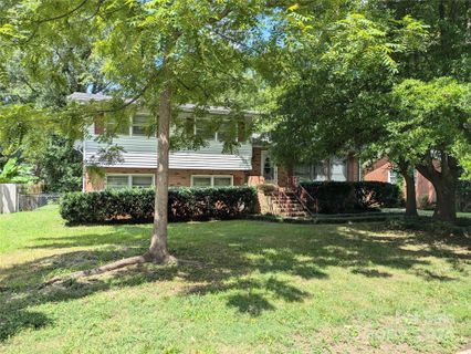 935 Squirrel Hill Road