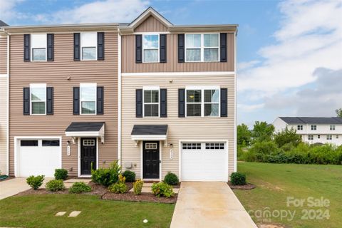 6113 Cutwater Circle
