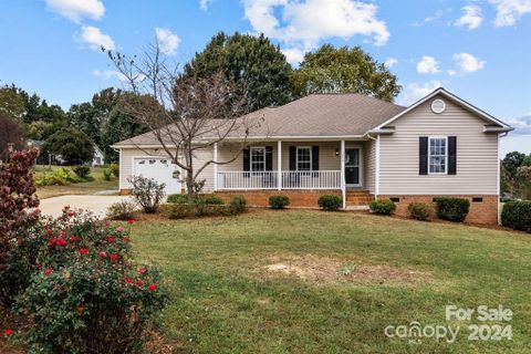 3858 Ashland Drive sold home in Ridge Crest, Maiden, NC