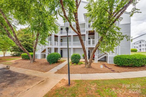 18 Hamiltons Bay Court 434 sold home in Hamiltons Bay, Clover, SC