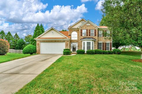 4021 Tew Court sold home in Nottingham Estates, Charlotte, NC