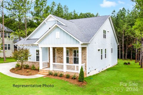 Previously sold for $734,218