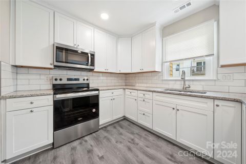 766 Marsh Road sold home in Hunters Run, Charlotte, NC