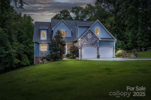 2593 Cozy Cove Drive sold home in The Glades At Windswept Cove, York, SC