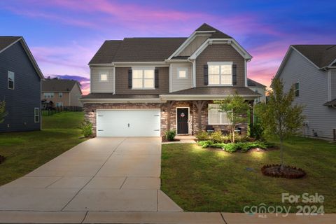 166 Rooster Tail Lane