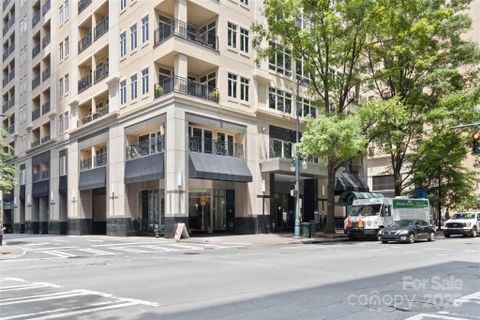 230 S Tryon Street 704 sold home in 230 South Tryon, Charlotte, NC