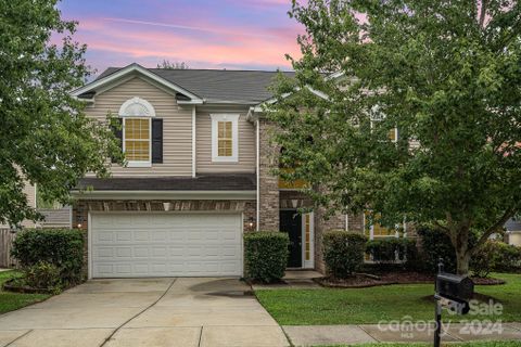 4500 Lawrence Daniel Drive sold home in Woodbridge, Matthews, NC