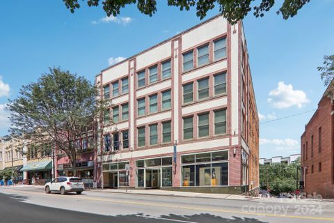 52 Biltmore Avenue 204