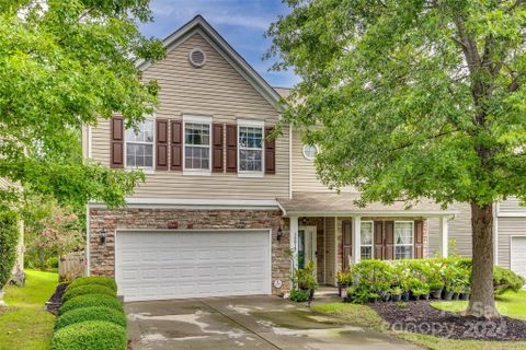 16019 Raptor Court sold home in Falcon Ridge, Charlotte, NC