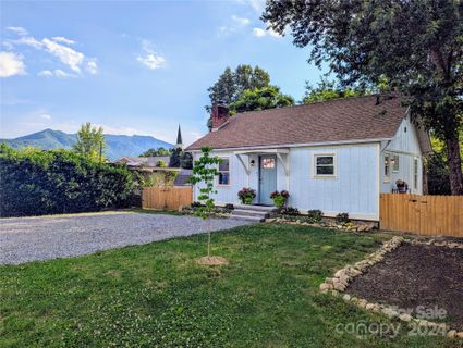 33 Maxwell Street sold home in Grimball Park, Waynesville, NC