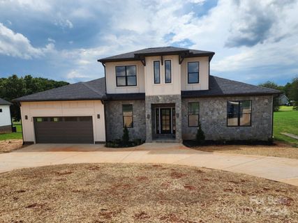 Previously sold for $496,000