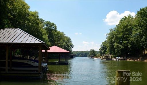 216 S Harbor Watch Drive