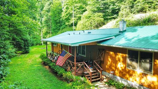 1207 Posey Blanton Road sold home in SCOTTS CREEK, Sylva, NC