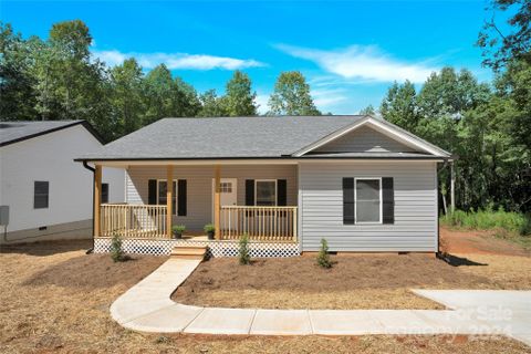 842 Cabaniss Drive sold home in Eastway Heights, Shelby, NC