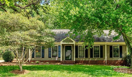 2523 Heidleburg Lane sold home in Oberbeck Farm, Charlotte, NC