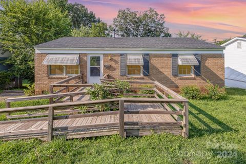 2705 Abelwood Road