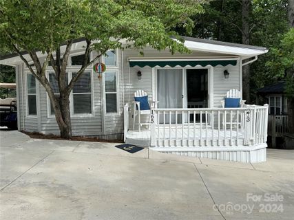 165 Club House Drive 273