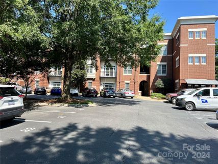 766 N Davidson Street