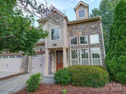 1169 Stuarts Landing Drive sold home in Stuarts Landing, Cramerton, NC