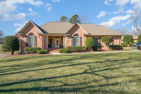 Previously sold for $415,000