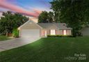 5028 Weatherly Way sold home in Matthews, SC