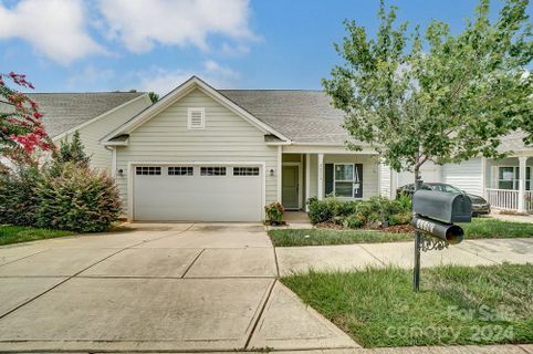 24514 Blue Heron Circle
